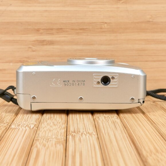 SAMSUNG Maxima Zoom 105 GLM 35mm Film Point & Shoot Camera, Millenium Edition - Picture 7 of 8